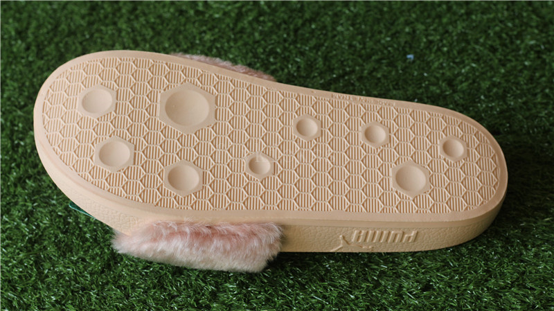 Puma Leadcat Fenty Fur Slide Pink